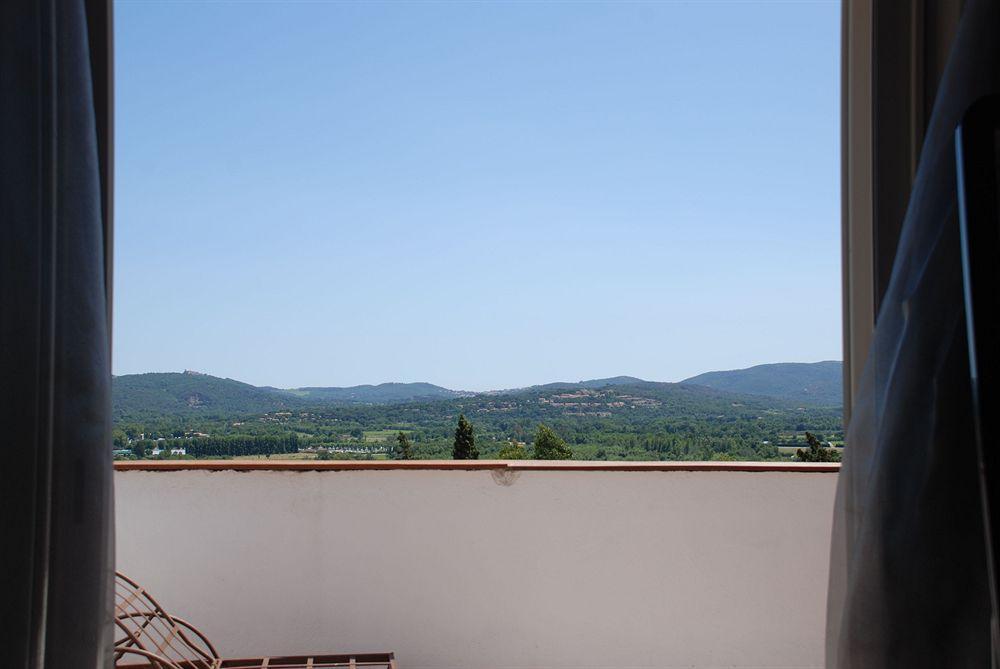 Bed and Breakfast Aloasis Grimaud Exterior foto