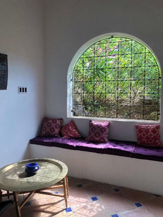 Bed and Breakfast Aloasis Grimaud Exterior foto